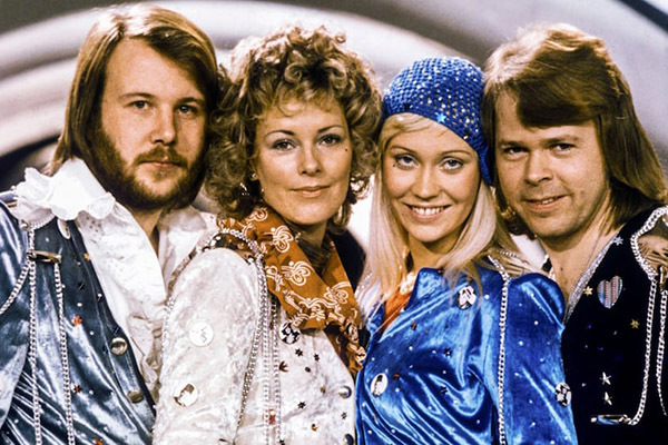 Huyền thoại ABBA lần đầu trở lại sau 39 năm vắng bóng