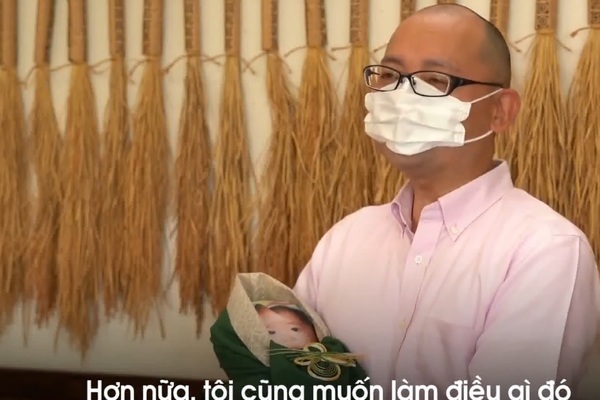 Người Nhật tặng “em bé gạo” để thỏa nỗi nhớ con cháu trong mùa dịch