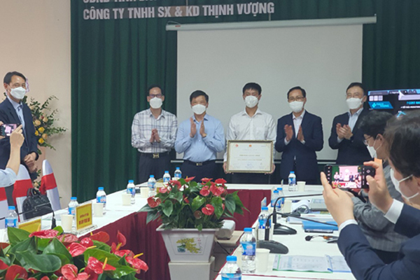 Bắc Ninh trao chứng nhận ‘Cải tiến doanh nghiệp’ cho công ty Thịnh Vượng
