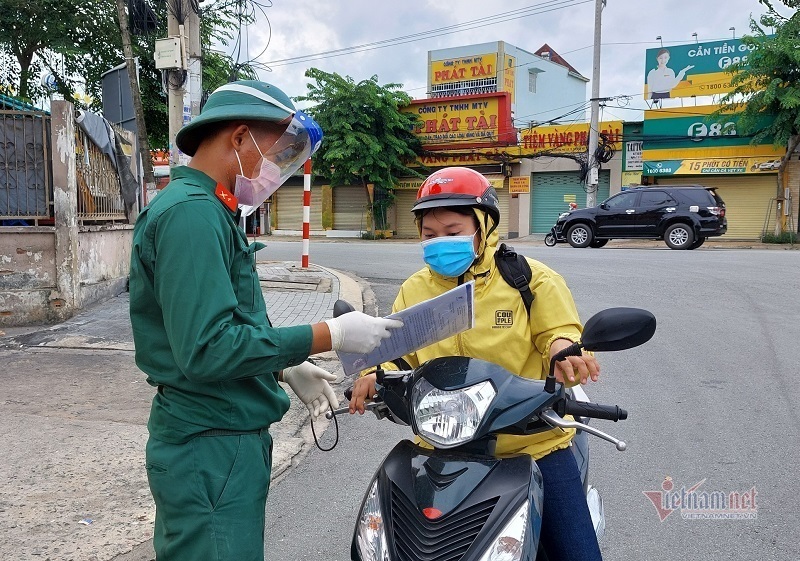 Sự có mặt kịp thời của lực lượng quân đội trong cuộc chiến chống dịch