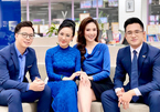 MC Hoài Anh, Mai Ngọc tươi tắn bên các nam đồng nghiệp tại VTV