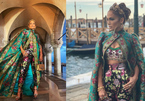 Jennifer Lopez lộng lẫy như nữ hoàng tới show Dolce & Gabbana