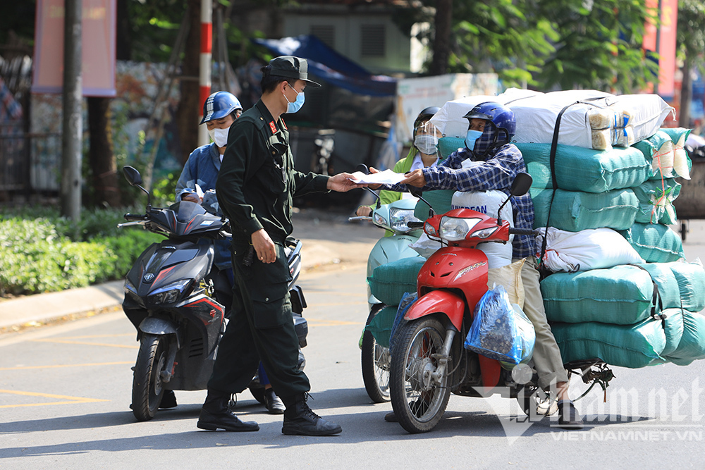 Chồng và bố mẹ chồng “trở mặt” khi mình muốn mua ôtô cho bố đẻ