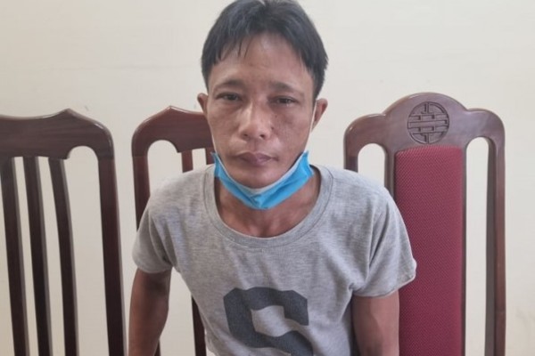 Khởi tố kẻ nghiện ma túy chém cán bộ trực chốt ở Hà Nội