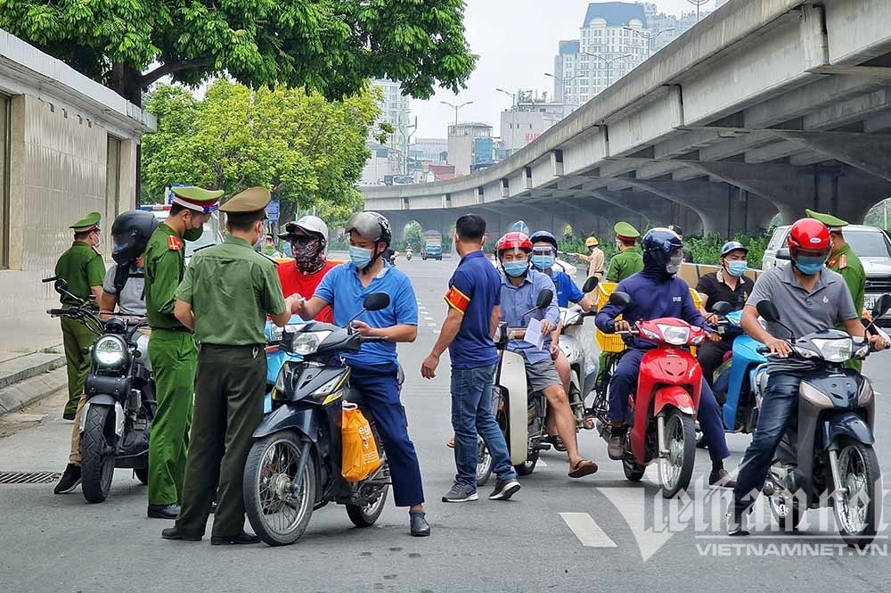 Từ ngày 6/9 đi lại giữa các vùng ở Hà Nội thế nào?