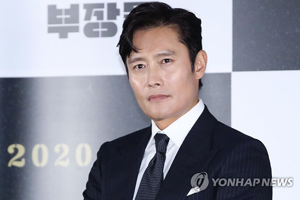 Lee Byung Hun suýt mất tất cả vì scandal ngoại tình