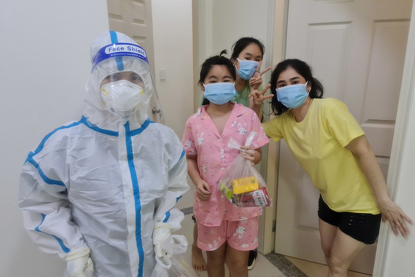 Cả nhà khỏi bệnh Covid-19, F0 TP.HCM viết thư cảm ơn bác sĩ