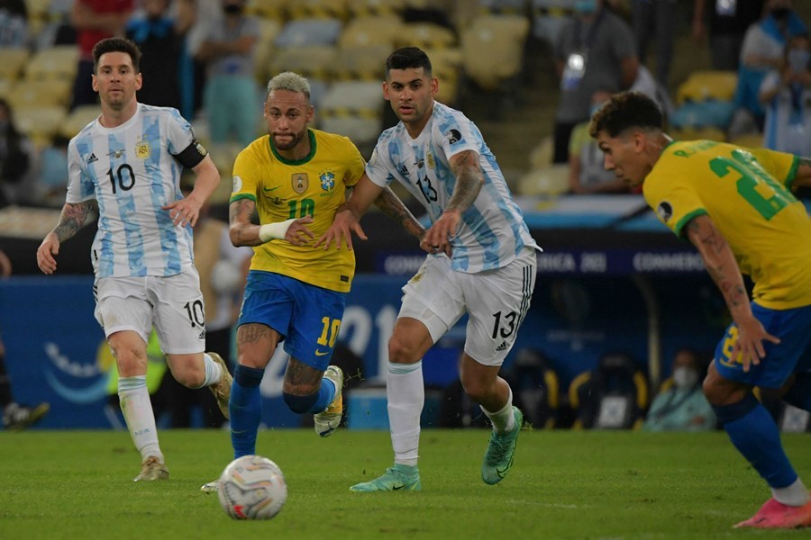 Trực tiếp Brazil vs Argentina: 'Nội chiến' PSG, Messi đối đầu Neymar