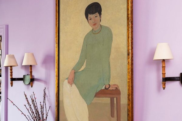 Vietnamese paintings at international auctions reach milestones