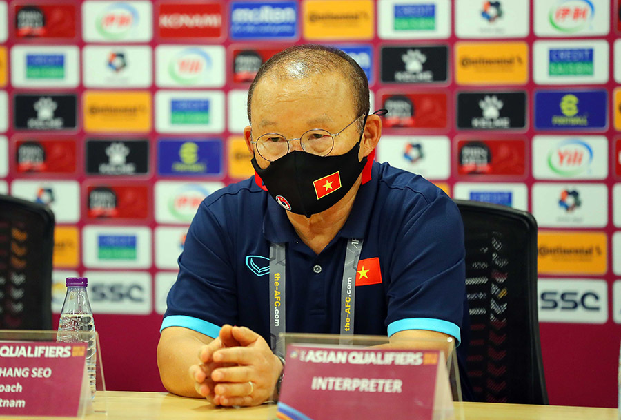 Tuyển Việt Nam: Gọi Hùng Dũng bất thành, thầy Park có bị oan?