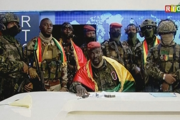 Chỉ huy đảo chính ở Guinea hứa hẹn lập chính phủ mới