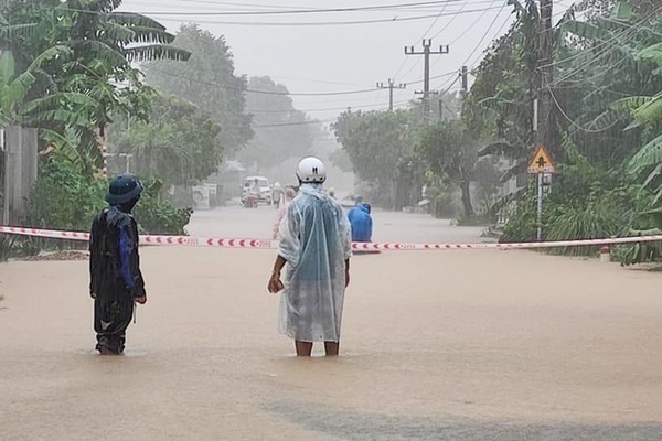 Rà soát phương án ứng phó bão Côn Sơn trong tình hình dịch phức tạp