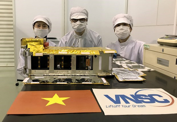 Space technology development in Vietnam creates opportunities and challenges