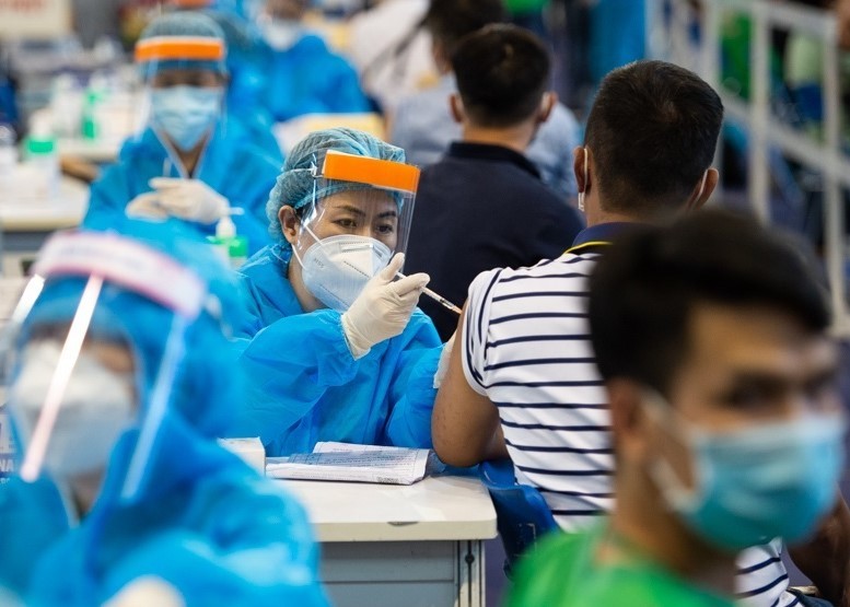 TP.HCM: Không được từ chối tiêm mũi 2 cho người tiêm mũi 1 nơi khác