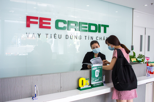 FE CREDIT miễn, giảm lãi cho khách hàng khó khăn vì Covid-19