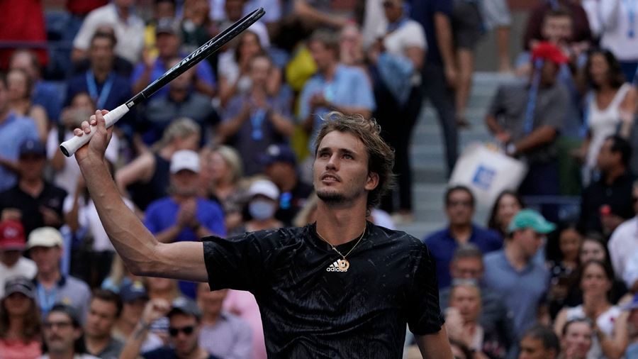 Dập tắt 'hiện tượng' Harris, Zverev hẹn Djokovic ở bán kết