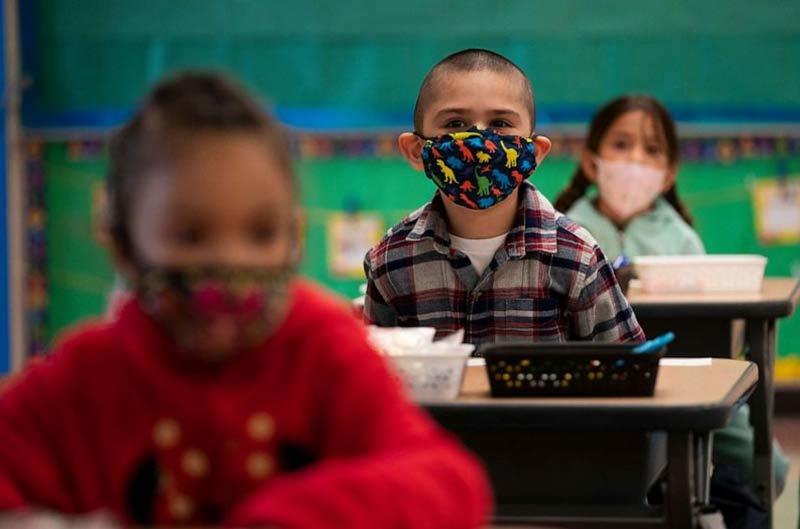 Trở lại trường học, số trẻ em Mỹ nhiễm Covid-19 tăng gấp nhiều lần