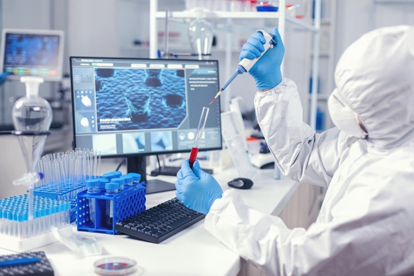 Ngành học hấp dẫn bạn trẻ đam mê hoá học ở ĐH Phenikaa