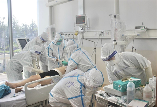 Support for frontline workers urgently needed