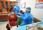 Hơn 1.000 thai phụ Hà Nội được tiêm vắc xin phòng chống Covid-19
