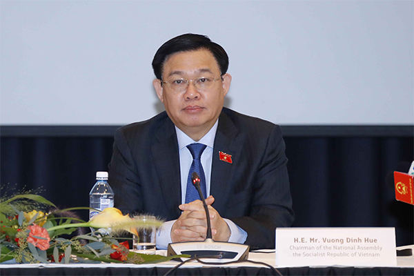 Chủ tịch Quốc hội: Chuẩn bị sớm để không lỡ nhịp xu hướng phục hồi sau đại dịch