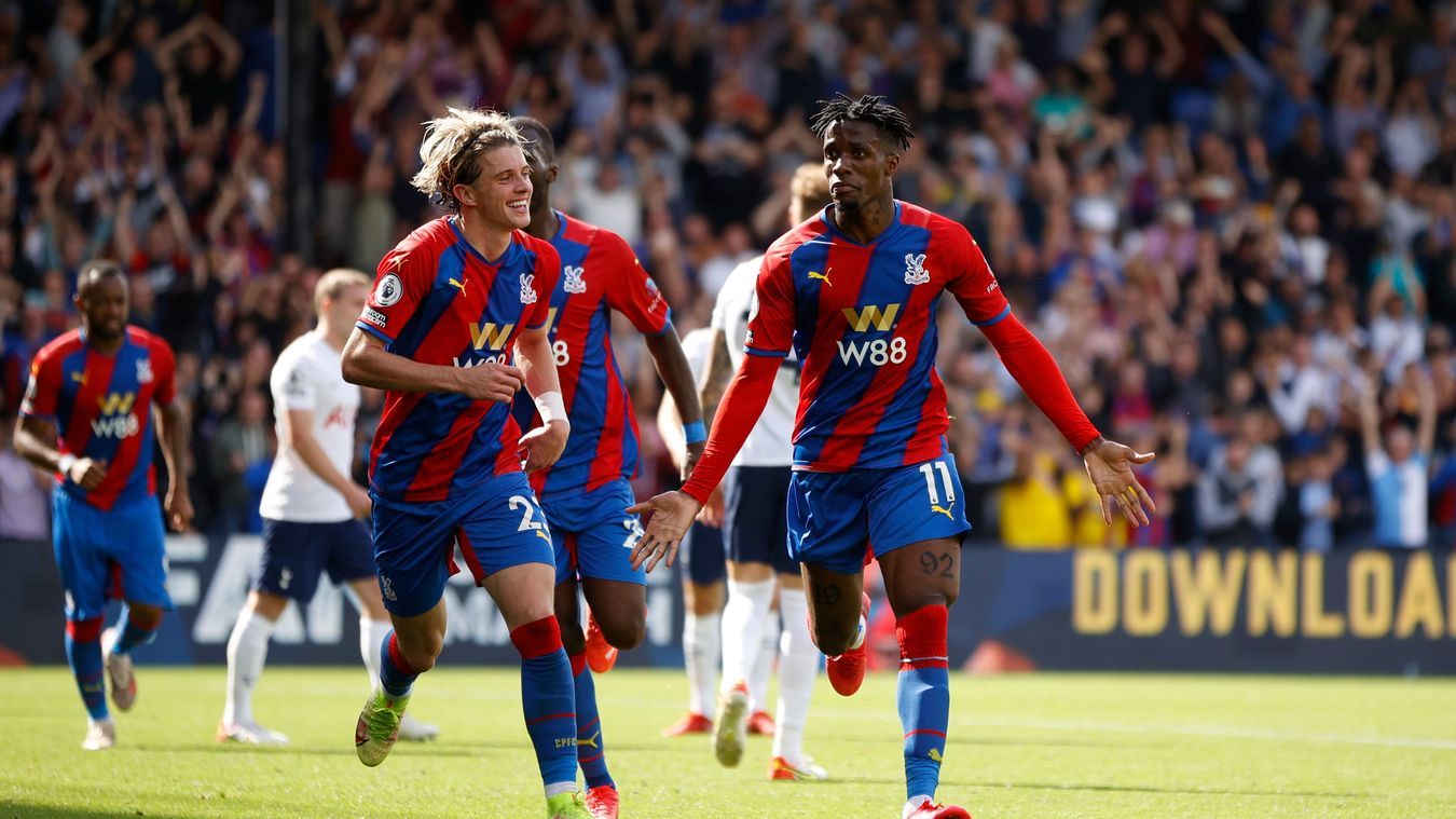 Tottenham thua bẽ bàng trên sân Crystal Palace