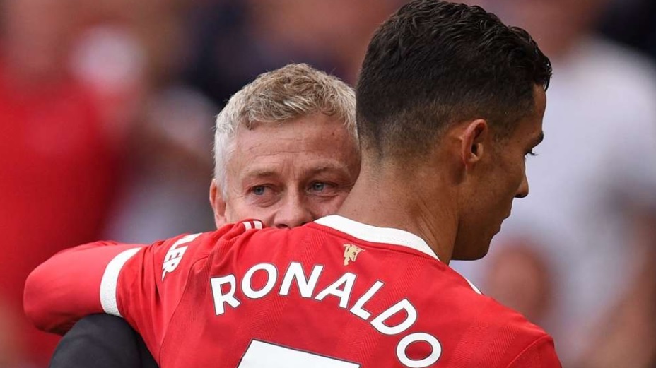 ‘Ronaldo sẽ trở thành HLV tiếp theo của MU’