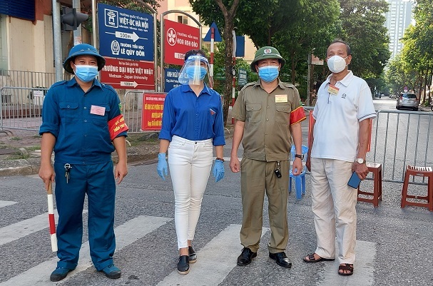 Tổ Covid cộng đồng: Những công dân không nề hà