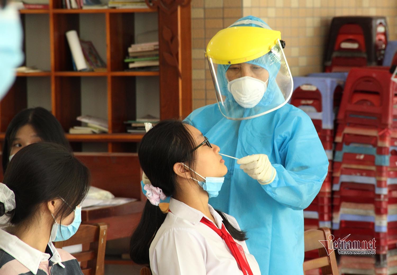 Hà Nội không bắt buộc xét nghiệm Covid-19 với trẻ em dưới 12 tuổi