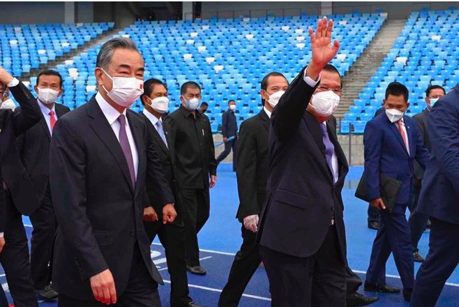 Trung Quốc cam kết viện trợ 272 triệu USD cho Campuchia