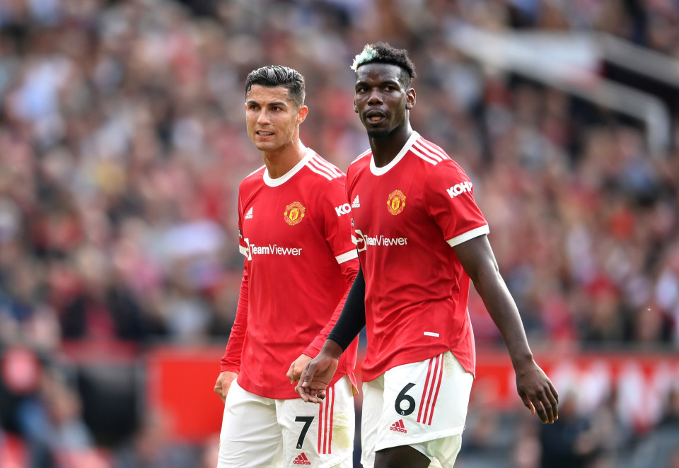 Hiệu ứng cực mạnh Ronaldo, Pogba ký mới MU
