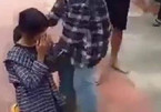 Nữ sinh Thanh Hóa bị bạn tát vào mặt, bắt quỳ giữa sân trường