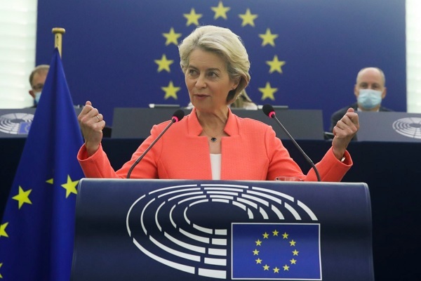 EU tặng 200 triệu liều vắc xin, Trung Quốc đẩy mạnh tiêm cho học sinh