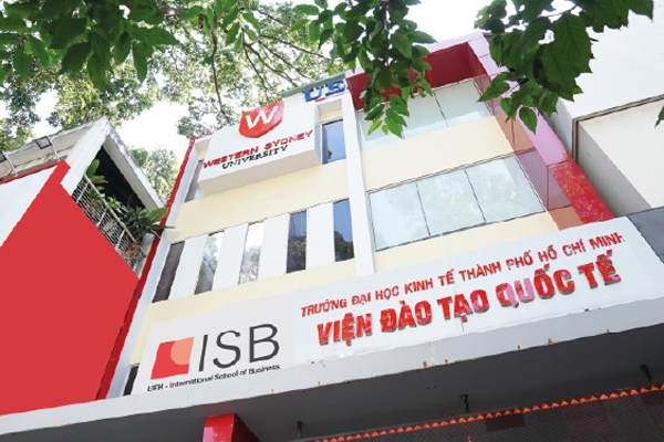 ISB và ICAEW gia hạn hợp tác nâng cao chất lượng đào tạo