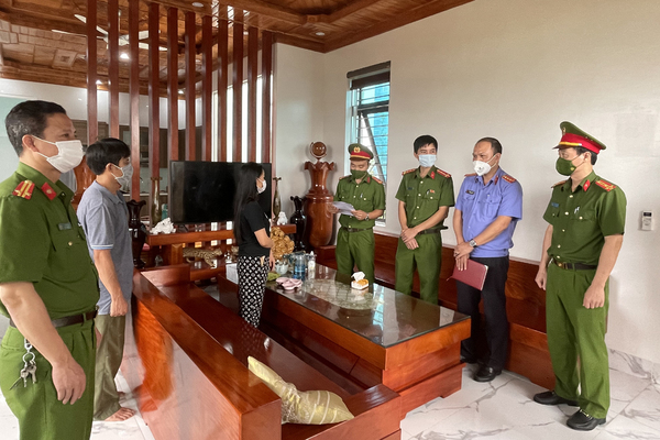 Tè bậy trước nhà 'đối thủ', 2 thanh niên ở Thanh Hóa bị chém trọng thương