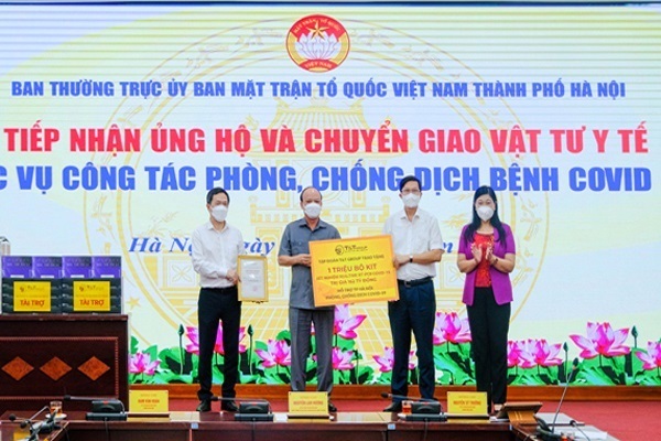 T&T Group tặng Hà Nội 1 triệu kit xét nghiệm PCR trị giá 162 tỷ đồng