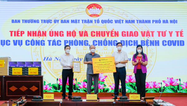 T&T Group tặng Hà Nội 1 triệu kit xét nghiệm PCR trị giá 162 tỷ đồng