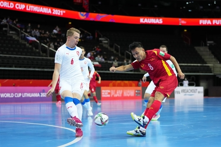 Vào vòng 1/8 World Cup, tuyển futsal Việt Nam nhận mưa thưởng nóng