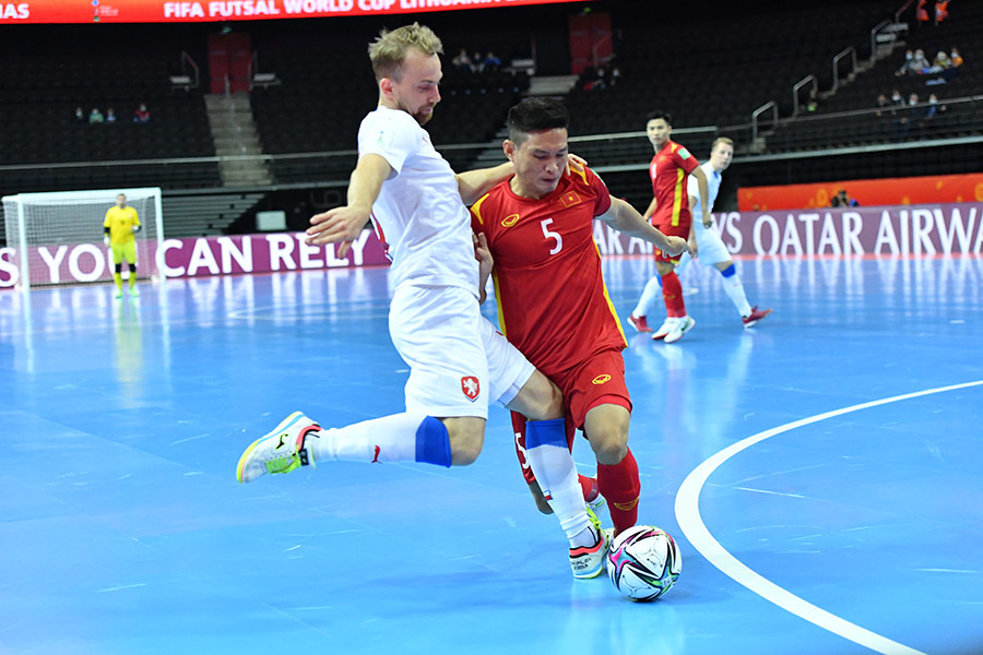 Highlights futsal Việt Nam 1-1 CH Séc: 1 điểm quý hơn vàng