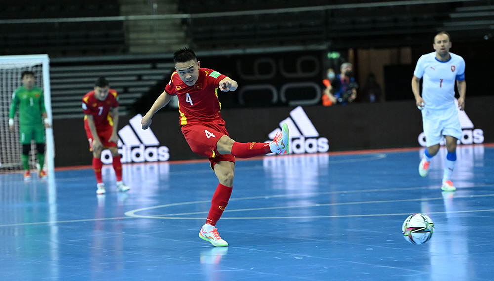 Châu Đoàn Phát nói gì khi là người hùng của futsal Việt Nam