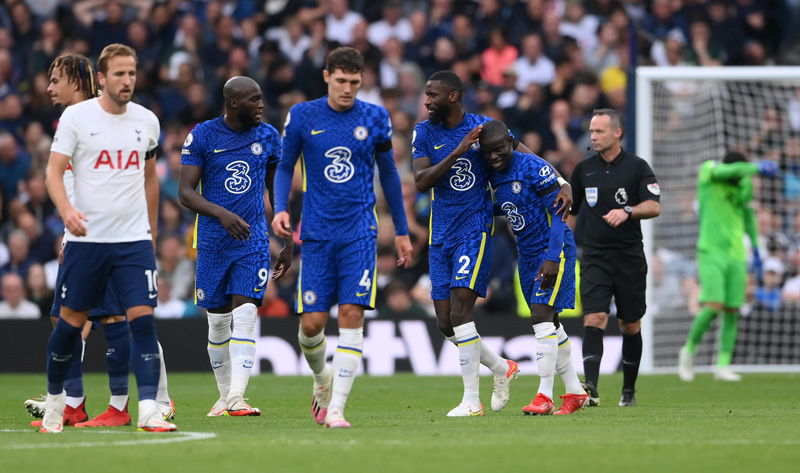 Bùng nổ hiệp hai, Chelsea đè bẹp Tottenham