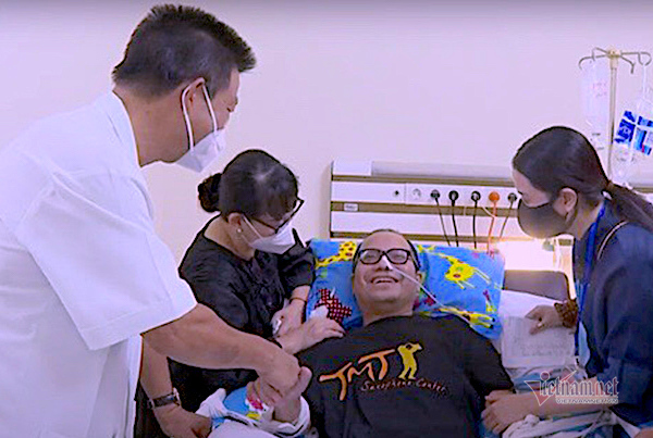 Vợ Trần Mạnh Tuấn: 'Tôi rơi nước mắt khi thấy chồng từ cõi chết trở về'