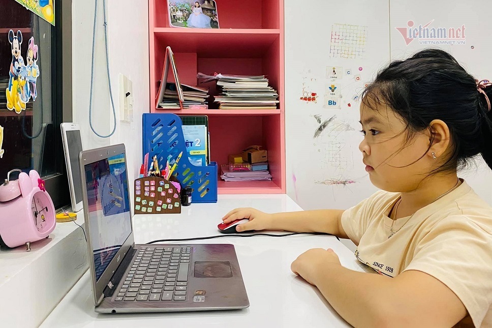 Phụ huynh lớp 1, 2 băn khoăn việc cho trẻ đến trường kiểm tra học kỳ