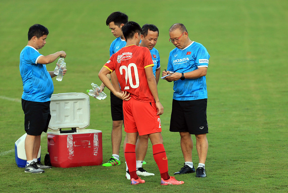 Tuyển Việt Nam, 'tổng lực' bảo vệ ngôi vương AFF Cup