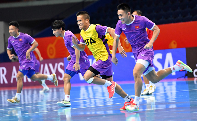 Futsal Việt Nam vs Nga: Tinh thần vượt khó