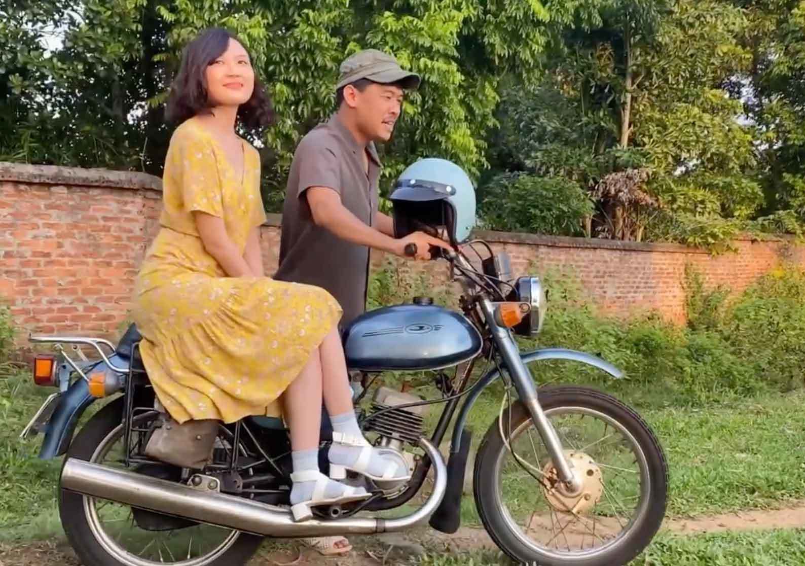 Trung Ruồi và Lương Thanh nhí nhố trong MV hài hước