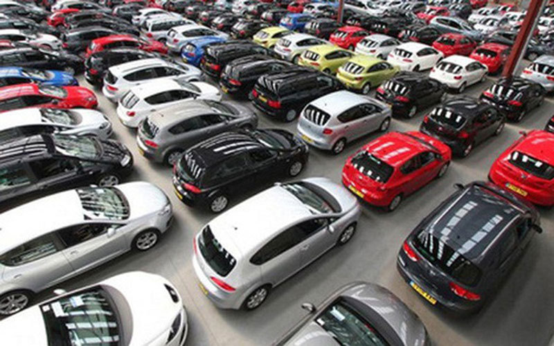 Tens of thousands of cars unsold, factories may have to stop production