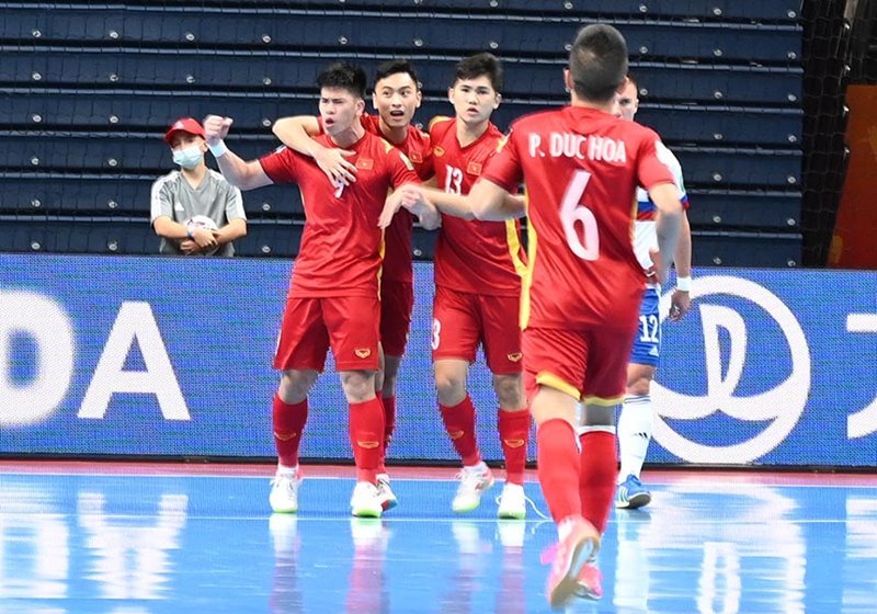 Tuyển futsal Việt Nam suýt gây địa chấn trước Nga