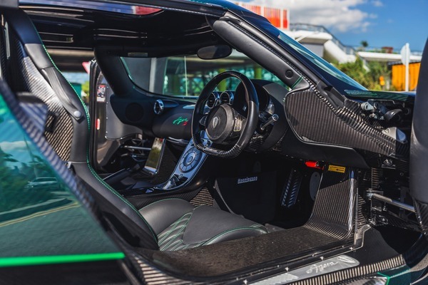 Đấu giá xe triệu đô Koenigsegg Agera S màu xanh lá cực hiếm ở Hồng Kông