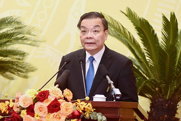 Chủ tịch Hà Nội: Sẽ tiêm bao phủ mũi 2, tìm nguồn vắc xin cho trẻ em